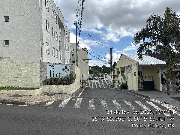 Vende-se em Ponta Grossa-PR  apto, 54.82 de área total, 50.37 de área privativa,  2_qto(s), a.serv, WC, 1_sala(s), cozinha, 1_vaga(s) de garagem.