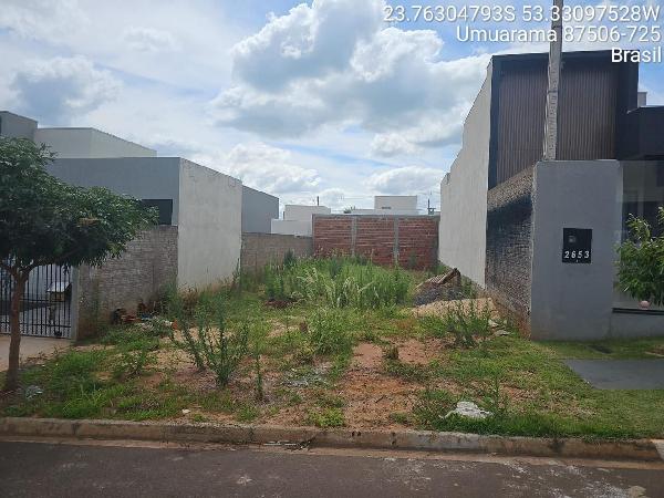 Vende-se em Umuarama-PR  Terreno, 379.64 de área do terreno.