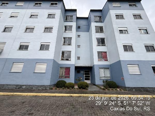 Vende-se em Caxias Do Sul-RS  apto, 54.97 de área total, 38.23 de área privativa,  2_qto(s), WC, 1_sala(s), cozinha.
