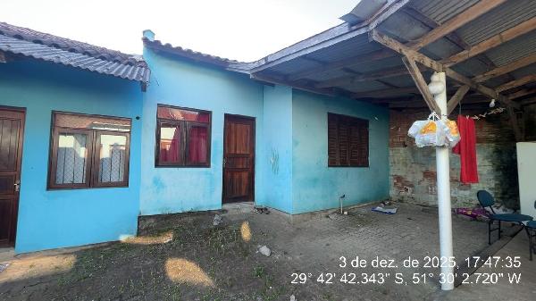 Vende-se em Montenegro-RS  Casa, 342.36 de área total, 36.80 de área privativa, 600.00 de área do terreno,  1_qto(s), a.serv, WC, 1_sala(s), cozinha.