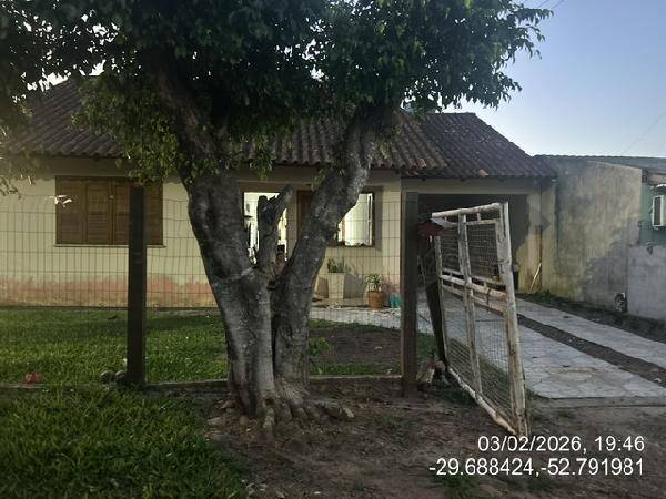 Vende-se em Candelaria-RS  Casa, 94.43 de área total, 94.43 de área privativa, 339.52 de área do terreno,  2_qto(s), a.serv, WC, 1_sala(s), cozinha.