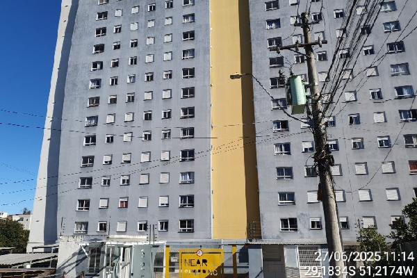 Vende-se em Caxias Do Sul-RS  apto, 84.56 de área total, 47.47 de área privativa,  2_qto(s), WC, 1_sala(s), cozinha, 1_vaga(s) de garagem.