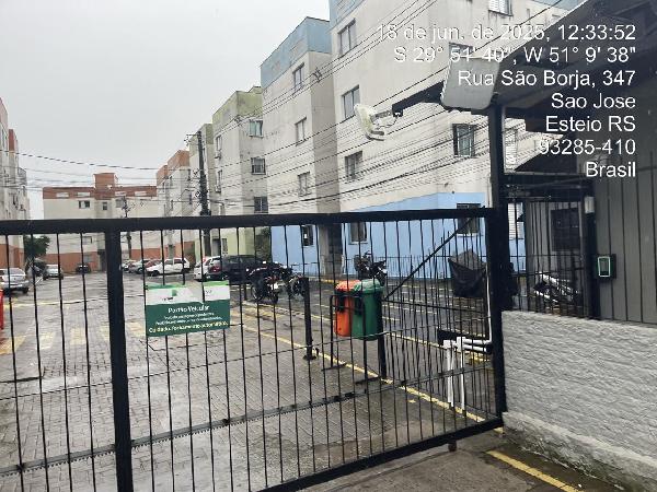 Vende-se em Esteio-RS  apto, 50.79 de área total, 44.00 de área privativa,  2_qto(s), WC, 1_sala(s), cozinha.