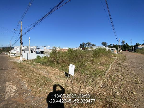 Vende-se em Lajeado-RS  Terreno, 452.57 de área do terreno.