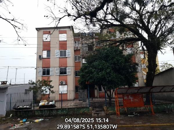 Vende-se em Canoas-RS  apto, 42.84 de área total, 39.78 de área privativa,  2_qto(s), a.serv, WC, 1_sala(s), cozinha.