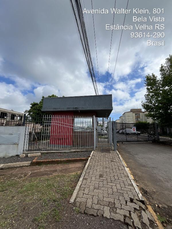 Vende-se em Estancia Velha-RS  apto, 45.75 de área total, 41.81 de área privativa,  2_qto(s), WC, 1_sala(s), cozinha.