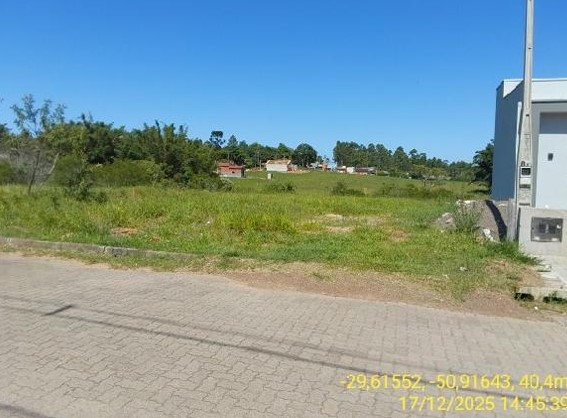 Vende-se em Ararica-RS  Terreno, 442.75 de área do terreno.