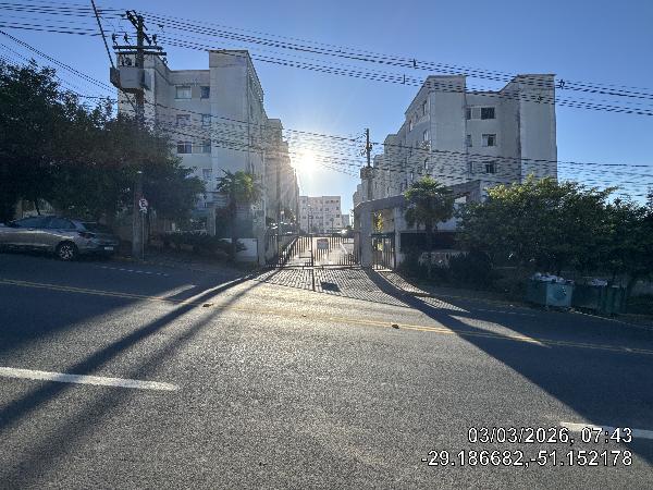 Vende-se em Caxias Do Sul-RS  apto, 64.83 de área total, 42.34 de área privativa,  2_qto(s), WC, 1_sala(s), cozinha, 1_vaga(s) de garagem.