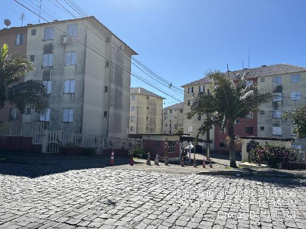 Vende-se em Caxias Do Sul-RS  apto, 42.60 de área privativa,  2_qto(s), WC, 1_sala(s), cozinha.