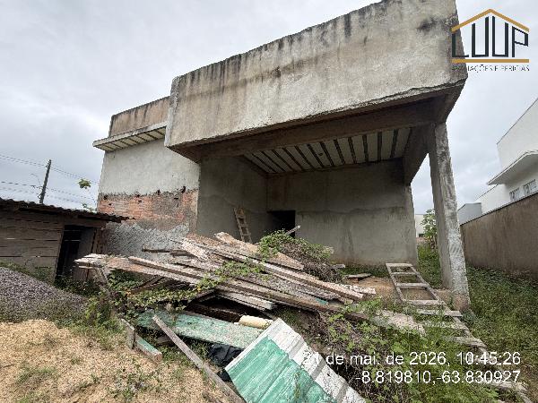 Vende-se em Porto Velho-RO  Casa, 234.23 de área total, 234.23 de área privativa, 403.51 de área do terreno,  3_qto(s), a.serv, WC, WC Emp, 1_sala(s), cozinha.