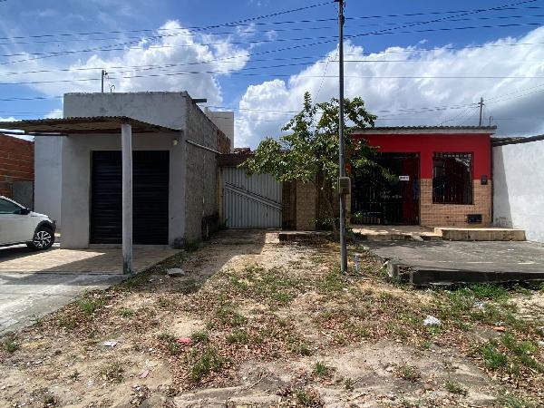 Vende-se em Cristinapolis-SE  Casa, 48.53 de área total, 48.53 de área privativa, 145.93 de área do terreno,  2_qto(s), WC, 1_sala(s), cozinha, 1_vaga(s) de garagem.