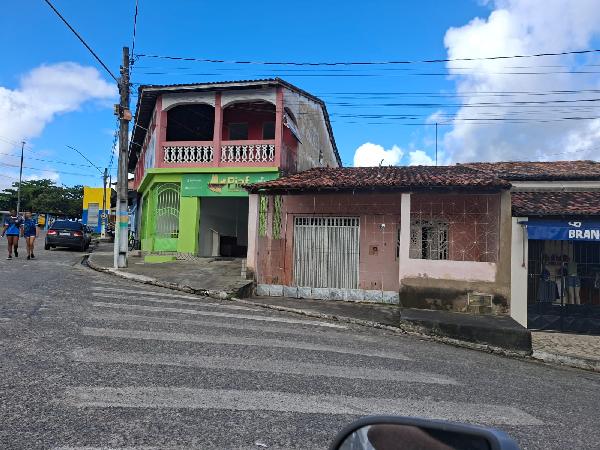 Vende-se em Japaratuba-SE  Casa, 60.00 de área total, 60.00 de área privativa, 136.00 de área do terreno,  2_qto(s), a.serv, 1_sala(s), cozinha, 1_vaga(s) de garagem.