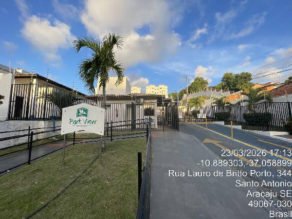 Vende-se em Aracaju-SE  apto, 75.24 de área total, 52.70 de área privativa,  2_qto(s), varanda, WC, 1_sala(s), cozinha, 1_vaga(s) de garagem.