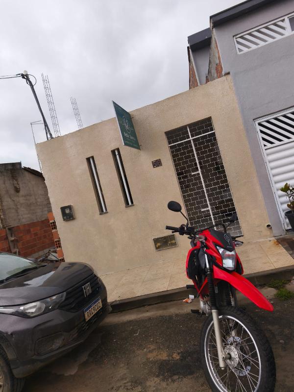 Vende-se em Campo Do Brito-SE  Casa, 95.24 de área total, 95.24 de área privativa, 139.50 de área do terreno,  3_qto(s), a.serv, WC, 1_sala(s), cozinha.