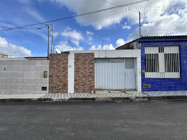 Vende-se em Tomar Do Geru-SE  Casa, 70.00 de área total, 70.00 de área privativa, 102.00 de área do terreno,  3_qto(s), a.serv, WC, 1_sala(s), cozinha, 1_vaga(s) de garagem.