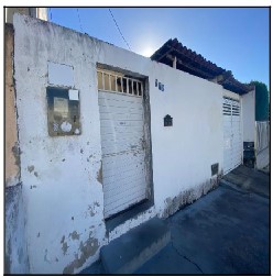 Vende-se em Aracaju-SE  Casa, 190.00 de área total, 190.00 de área privativa, 240.00 de área do terreno,  7_qto(s), a.serv, WC, 3_sala(s), cozinha.