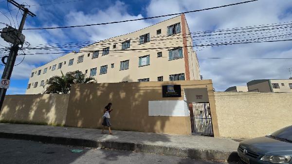 Vende-se em Belo Horizonte-MG  apto, 45.52 de área total, 45.52 de área privativa,  2_qto(s), WC, 1_sala(s), cozinha.
