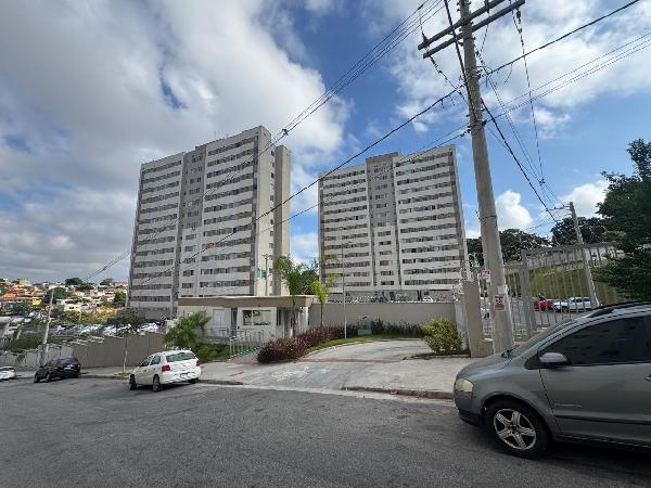 Vende-se em Belo Horizonte-MG  apto, 92.07 de área total, 45.22 de área privativa,  2_qto(s), WC, 1_sala(s), cozinha, 1_vaga(s) de garagem.