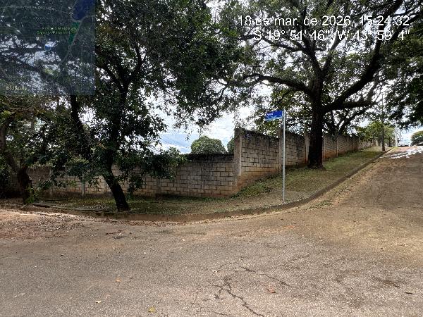 Vende-se em Belo Horizonte-MG  Terreno, 1000.00 de área do terreno.