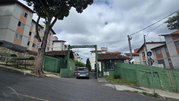 Vende-se em Belo Horizonte-MG  apto, 58.64 de área total, 58.84 de área privativa, 0.00 de área do terreno.