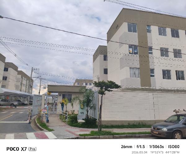 Vende-se em Contagem-MG  apto, 42.41 de área total, 42.41 de área privativa,  2_qto(s), WC, 1_sala(s), cozinha, 1_vaga(s) de garagem.