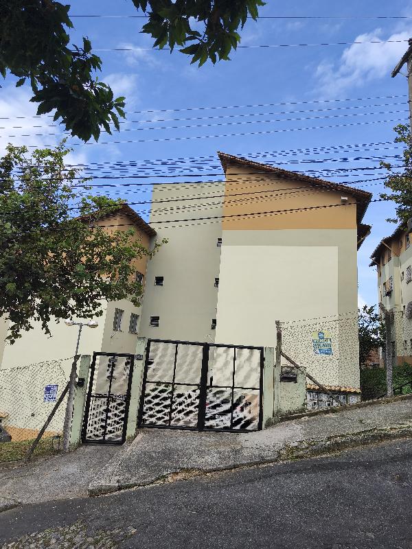 Vende-se em Belo Horizonte-MG  apto, 51.06 de área total, 44.98 de área privativa,  2_qto(s), WC, 1_sala(s), cozinha.