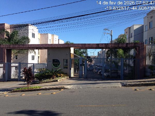 Vende-se em Belo Horizonte-MG  apto, 100.13 de área total, 42.10 de área privativa,  2_qto(s), WC, 1_sala(s), cozinha, 1_vaga(s) de garagem.