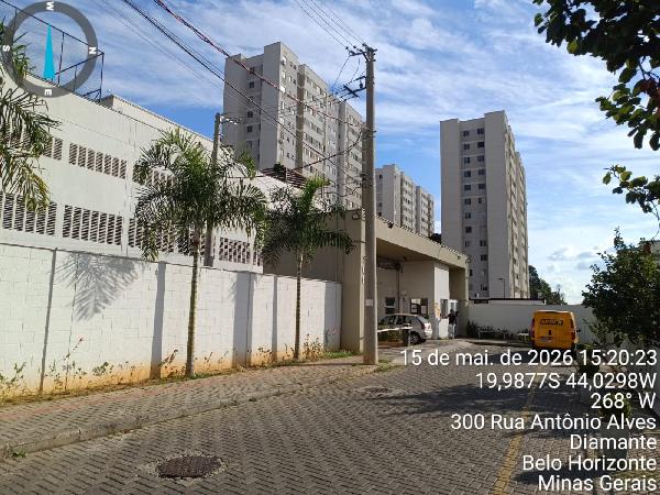 Vende-se em Belo Horizonte-MG  apto, 121.08 de área total, 51.96 de área privativa,  1_qto(s), WC, 1_sala(s), cozinha, 1_vaga(s) de garagem.