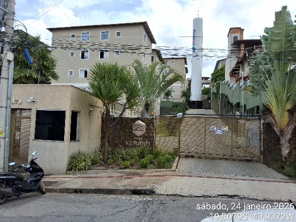 Vende-se em Belo Horizonte-MG  apto, 79.33 de área total, 45.06 de área privativa,  2_qto(s), WC, 1_sala(s), cozinha.