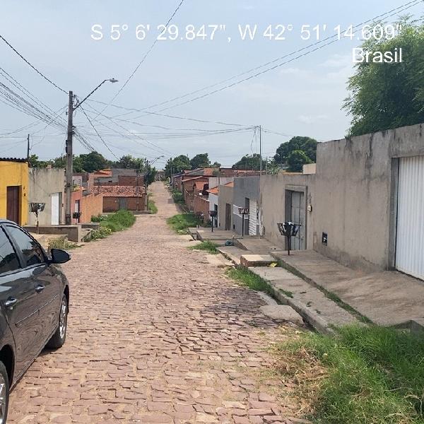 Vende-se em Timon-MA  Casa, 69.85 de área total, 69.85 de área privativa, 255.00 de área do terreno,  3_qto(s), varanda, a.serv, WC, 1_sala(s), cozinha, Terraco.