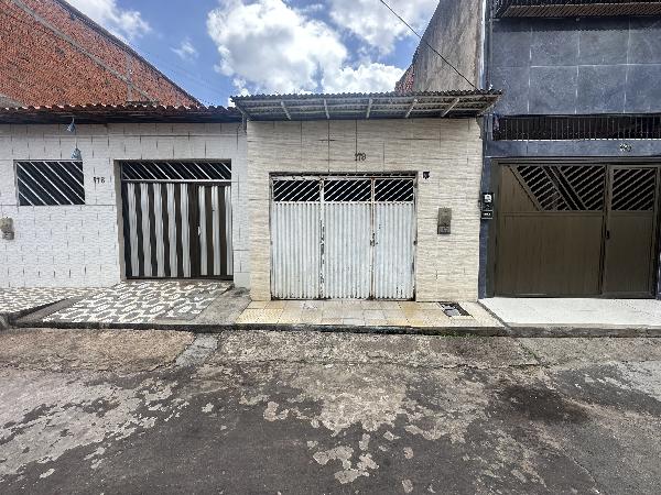 Vende-se em Sao Luis-MA  Casa, 92.00 de área total, 92.00 de área privativa, 110.20 de área do terreno,  2_qto(s), a.serv, WC, 1_sala(s), cozinha, 1_vaga(s) de garagem.