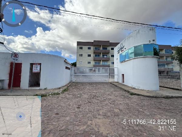 Vende-se em Timon-MA  Casa, 97.43 de área total, 89.69 de área privativa,  3_qto(s), a.serv, WC, 1_sala(s), cozinha.