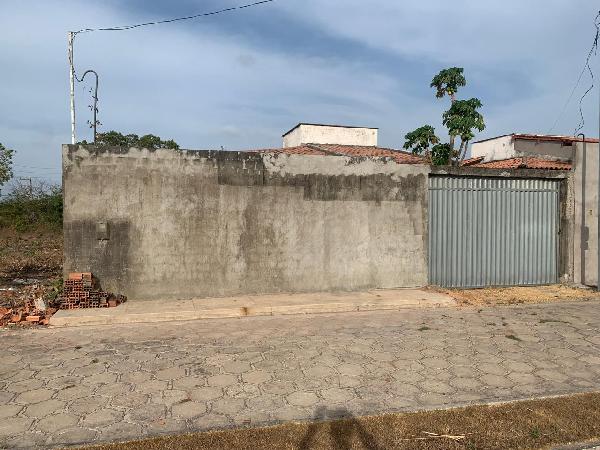 Vende-se em Brejo-MA  Casa, 81.97 de área privativa, 250.00 de área do terreno,  2_qto(s), a.serv, WC, 1_sala(s), cozinha, 1_vaga(s) de garagem.