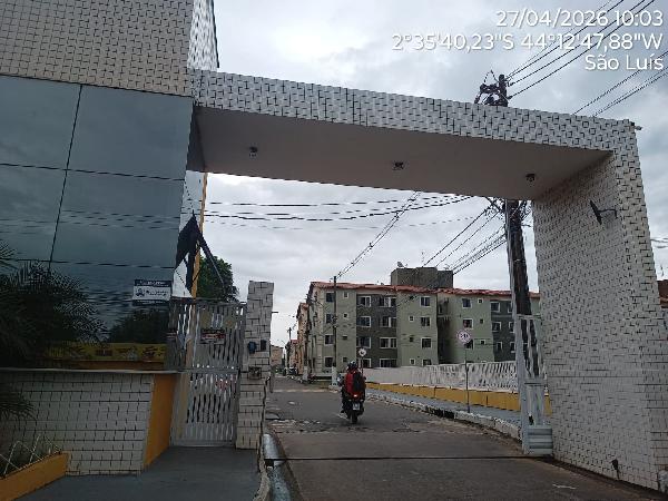 Vende-se em Sao Luis-MA  apto, 56.53 de área total, 44.56 de área privativa,  2_qto(s), a.serv, WC, 1_sala(s), cozinha, 1_vaga(s) de garagem.