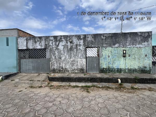 Vende-se em Carutapera-MA  Casa, 69.00 de área total, 69.00 de área privativa, 200.00 de área do terreno,  2_qto(s), varanda, a.serv, WC, 1_sala(s), cozinha, 1_vaga(s) de garagem.