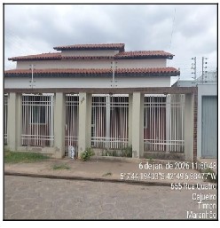 Vende-se em Timon-MA  Casa, 173.32 de área total, 173.32 de área privativa, 231.00 de área do terreno,  3_qto(s), varanda, a.serv, WC, 2_sala(s), cozinha, Terraco, 1_vaga(s) de garagem.