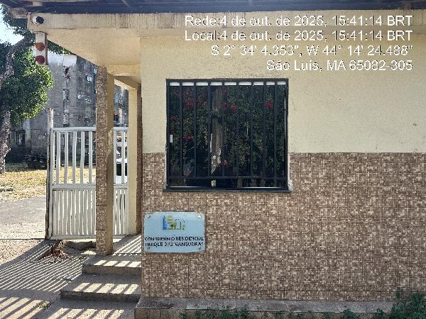 Vende-se em Sao Luis-MA  apto, 61.68 de área total, 56.14 de área privativa,  2_qto(s), varanda, a.serv, WC, WC Emp, 1_sala(s), cozinha, 1_vaga(s) de garagem.
