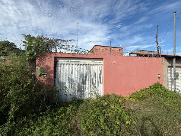Vende-se em Timon-MA  Casa, 82.41 de área total, 82.41 de área privativa, 144.00 de área do terreno,  3_qto(s), WC, 1_sala(s), cozinha, 1_vaga(s) de garagem.