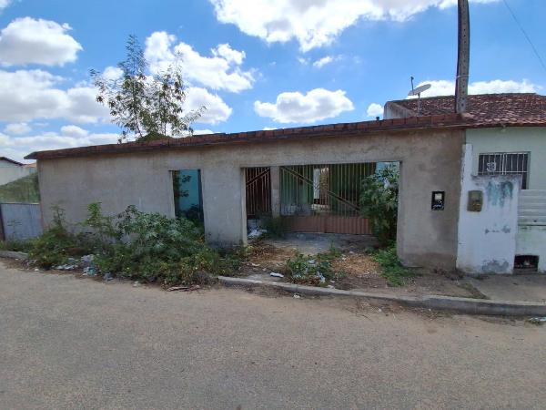 Vende-se em Itabaiana-PB  Casa, 90.00 de área total, 90.00 de área privativa, 220.00 de área do terreno,  2_qto(s), a.serv, WC, 1_sala(s), cozinha, Terraco, 1_vaga(s) de garagem.