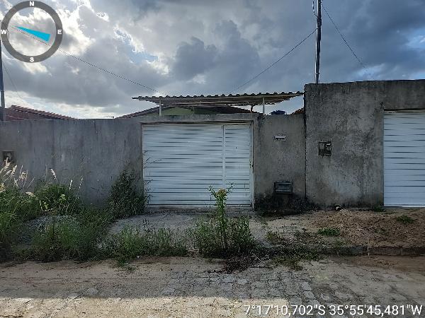 Vende-se em Campina Grande-PB  Casa, 50.00 de área total, 50.00 de área privativa, 148.20 de área do terreno,  2_qto(s), a.serv, WC, 1_sala(s), cozinha, Terraco, 1_vaga(s) de garagem.