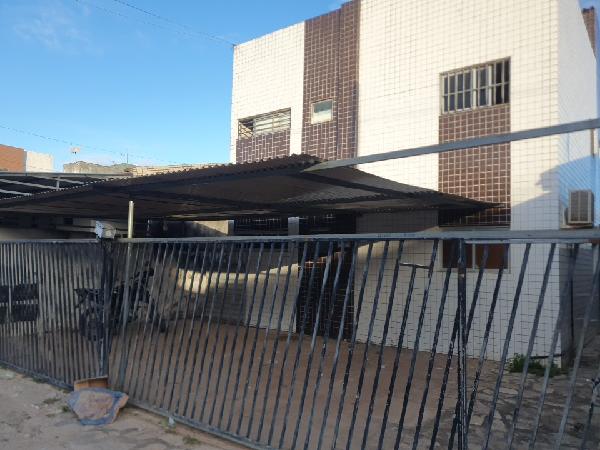 Vende-se em Joao Pessoa-PB  apto, 42.00 de área privativa,  2_qto(s), WC, 1_sala(s), cozinha, 1_vaga(s) de garagem.