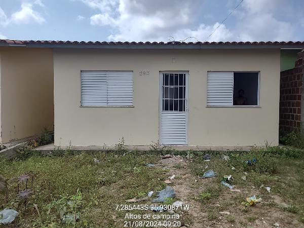 Vende-se em Campina Grande-PB  Casa, 50.00 de área privativa, 148.20 de área do terreno,  2_qto(s), WC, 1_sala(s), cozinha, 1_vaga(s) de garagem.