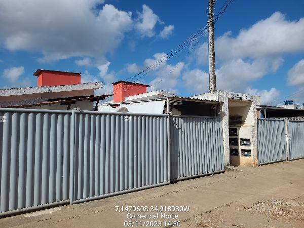 Vende-se em Bayeux-PB  Casa, 52.62 de área privativa, 134.20 de área do terreno,  2_qto(s), a.serv, WC, 1_sala(s), cozinha, Terraco, 2_vaga(s) de garagem.