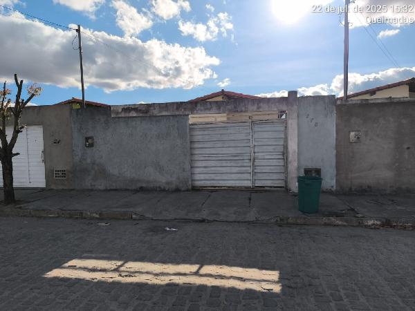 Vende-se em Campina Grande-PB  Casa, 50.00 de área total, 50.00 de área privativa, 148.20 de área do terreno,  2_qto(s), a.serv, WC, 1_sala(s), cozinha.