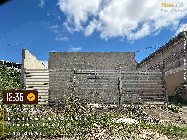 Vende-se em Campina Grande-PB  Casa, 63.46 de área total, 63.46 de área privativa, 360.00 de área do terreno,  2_qto(s), a.serv, WC, 1_sala(s), cozinha.