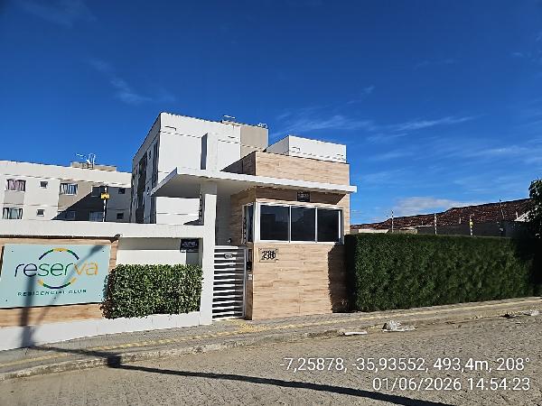 Vende-se em Campina Grande-PB  Casa, 82.48 de área total, 40.52 de área privativa, 50.45 de área do terreno,  2_qto(s), a.serv, WC, 1_sala(s), cozinha, 1_vaga(s) de garagem.