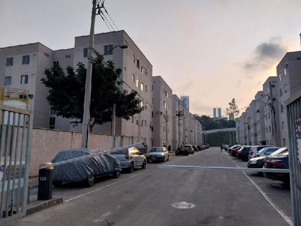 Vende-se em Belford Roxo-RJ  apto, 43.29 de área privativa, 16292.00 de área do terreno,  2_qto(s), a.serv, WC, 1_sala(s), cozinha.