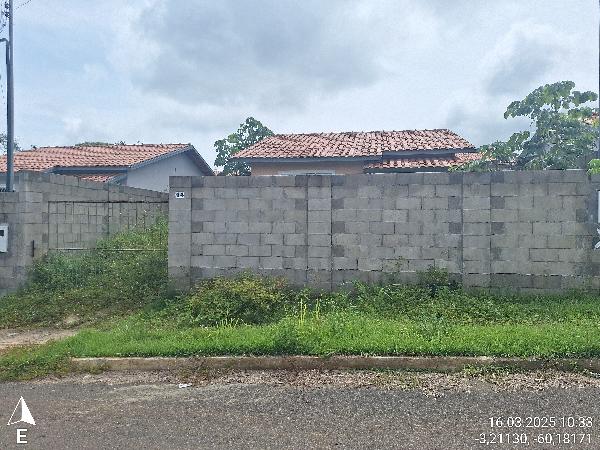 Vende-se em Iranduba-AM  Casa, 52.30 de área total, 52.30 de área privativa, 200.00 de área do terreno,  2_qto(s), a.serv, WC, 1_sala(s), cozinha.