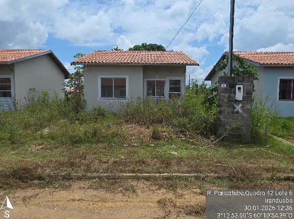 Vende-se em Iranduba-AM  Casa, 54.09 de área privativa, 200.00 de área do terreno.