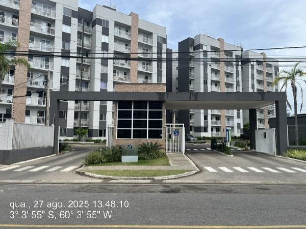 Vende-se em Manaus-AM  apto, 101.61 de área total, 51.26 de área privativa,  2_qto(s), a.serv, WC, 1_sala(s), cozinha, 1_vaga(s) de garagem.